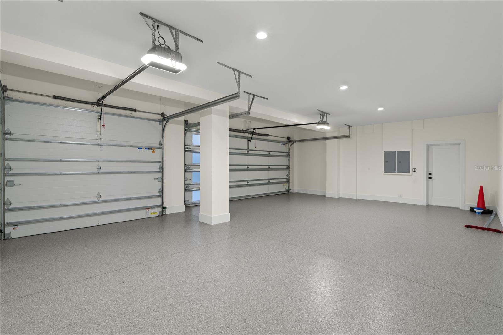 COOPER - Residential