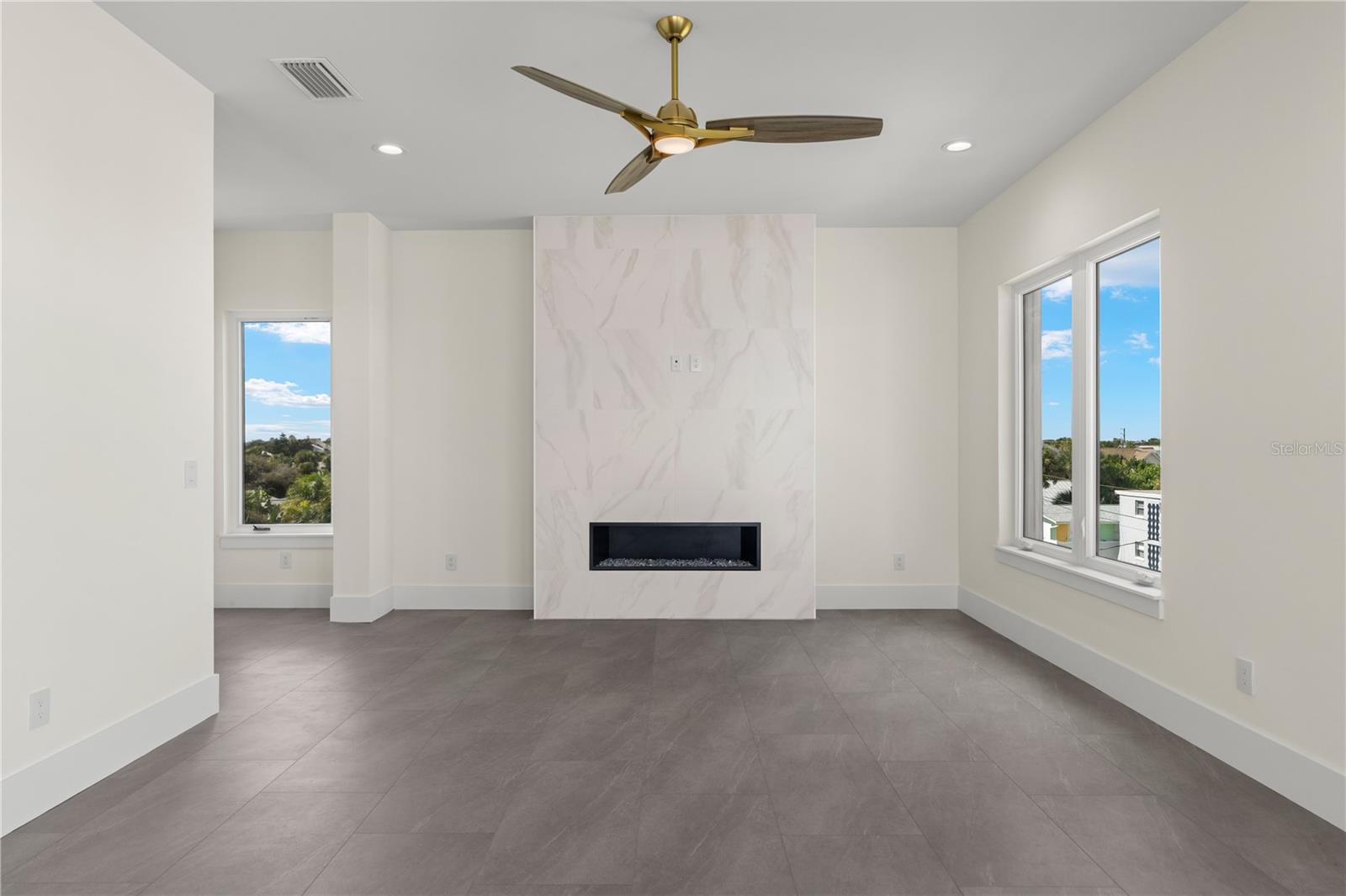 COOPER - Residential