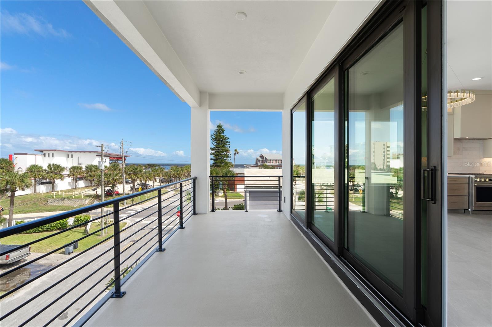 COOPER - Residential