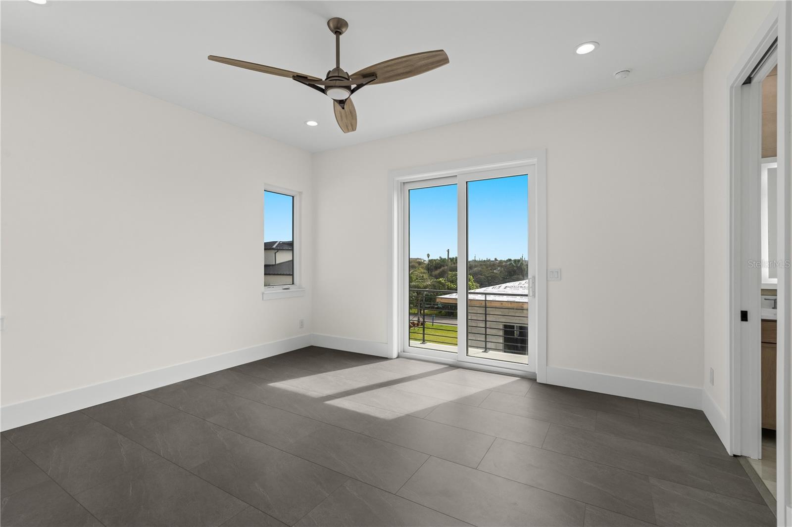 COOPER - Residential