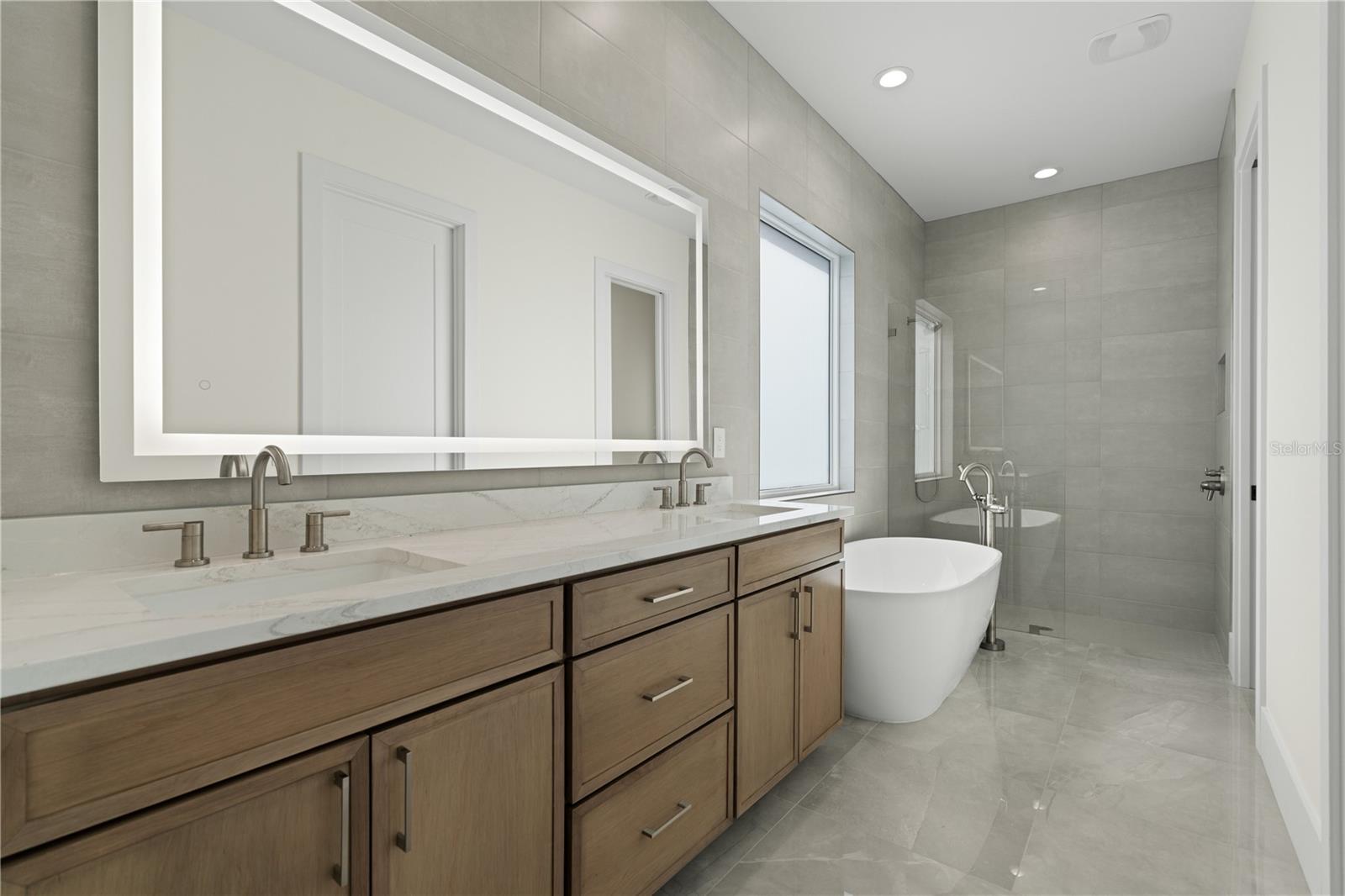 COOPER - Residential