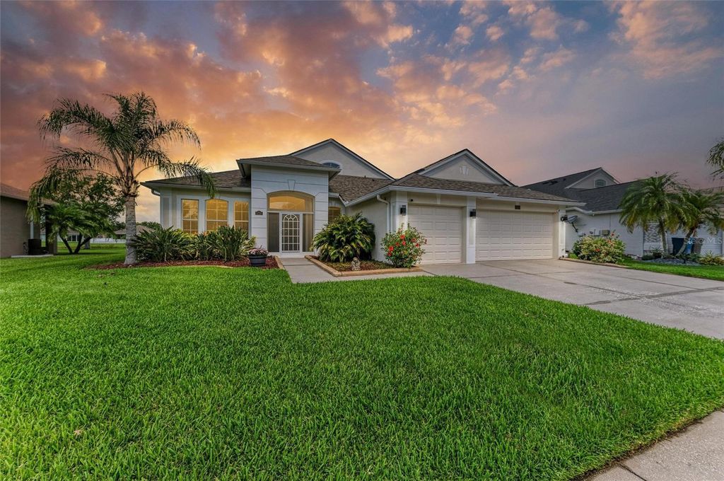 Photo of 5319 120th Avenue E, Parrish, FL 34219 (MLS # A4665505)