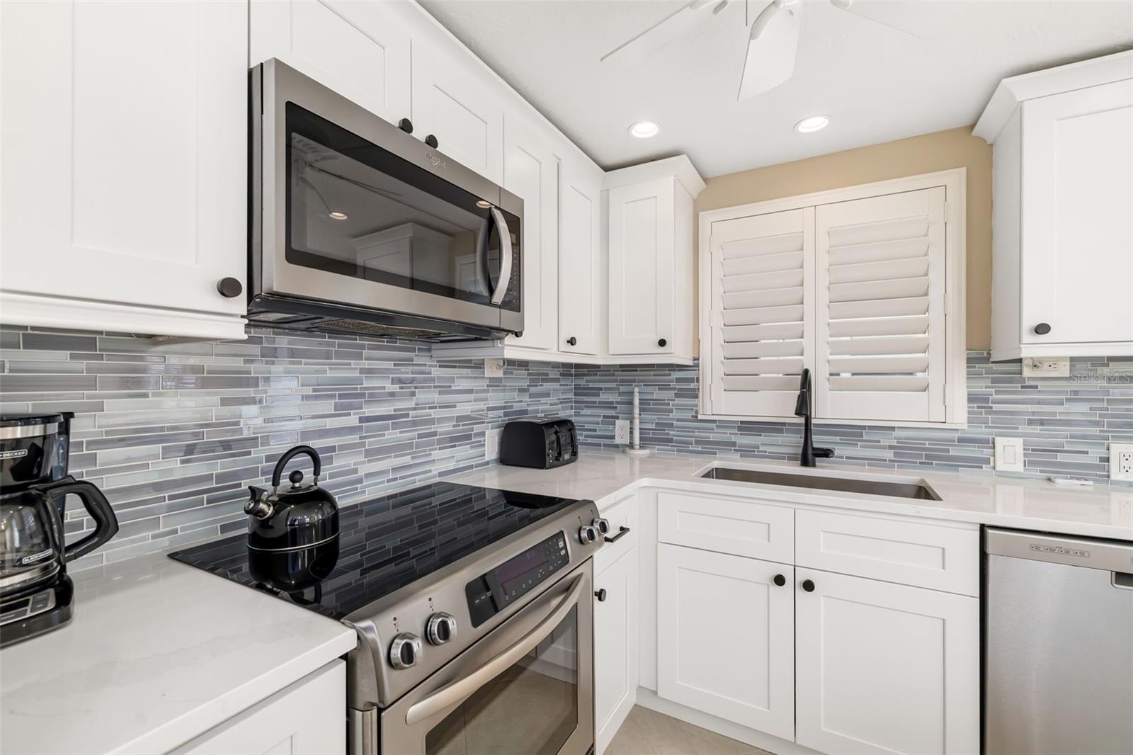 HORIZONS WEST - Residential