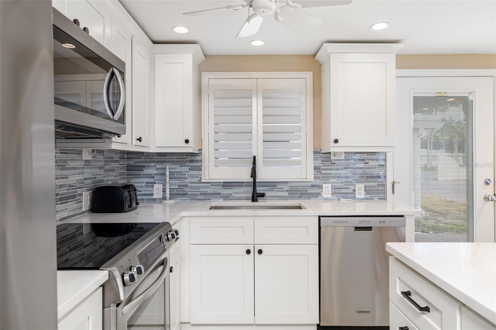 HORIZONS WEST - Residential