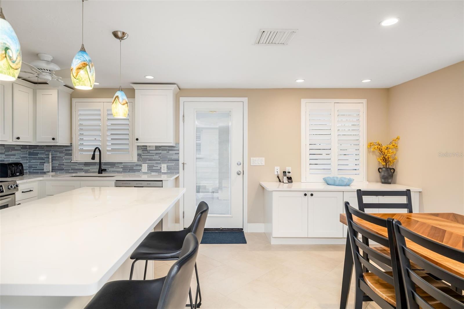 HORIZONS WEST - Residential