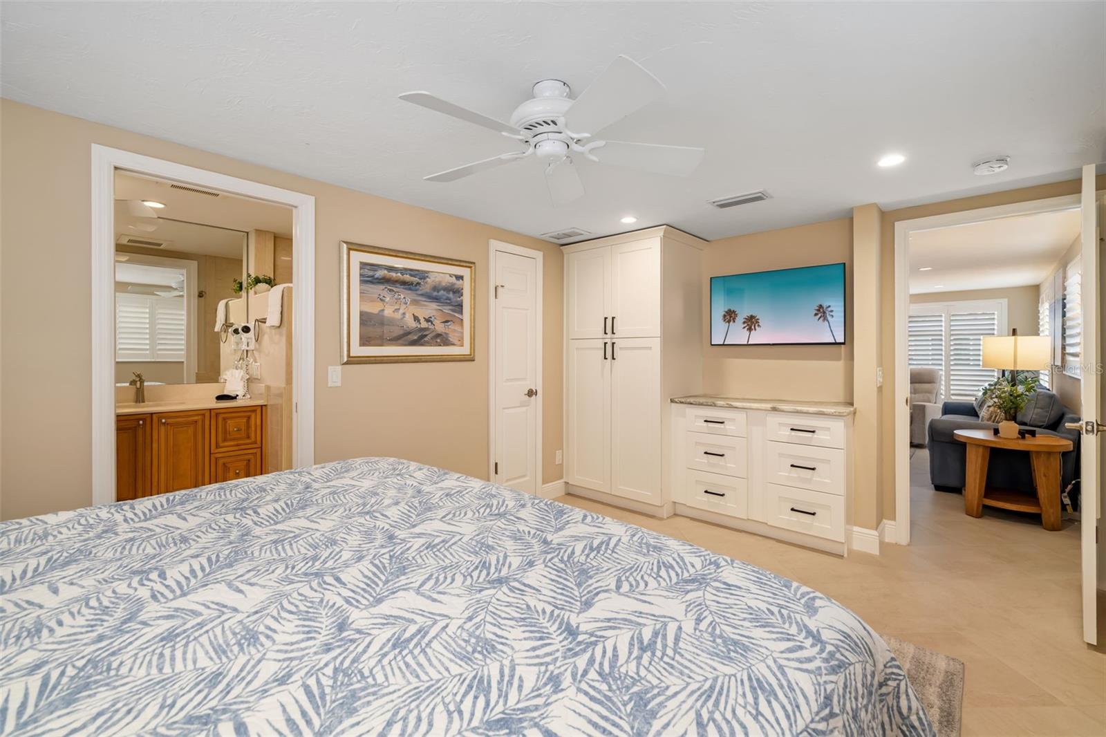 HORIZONS WEST - Residential