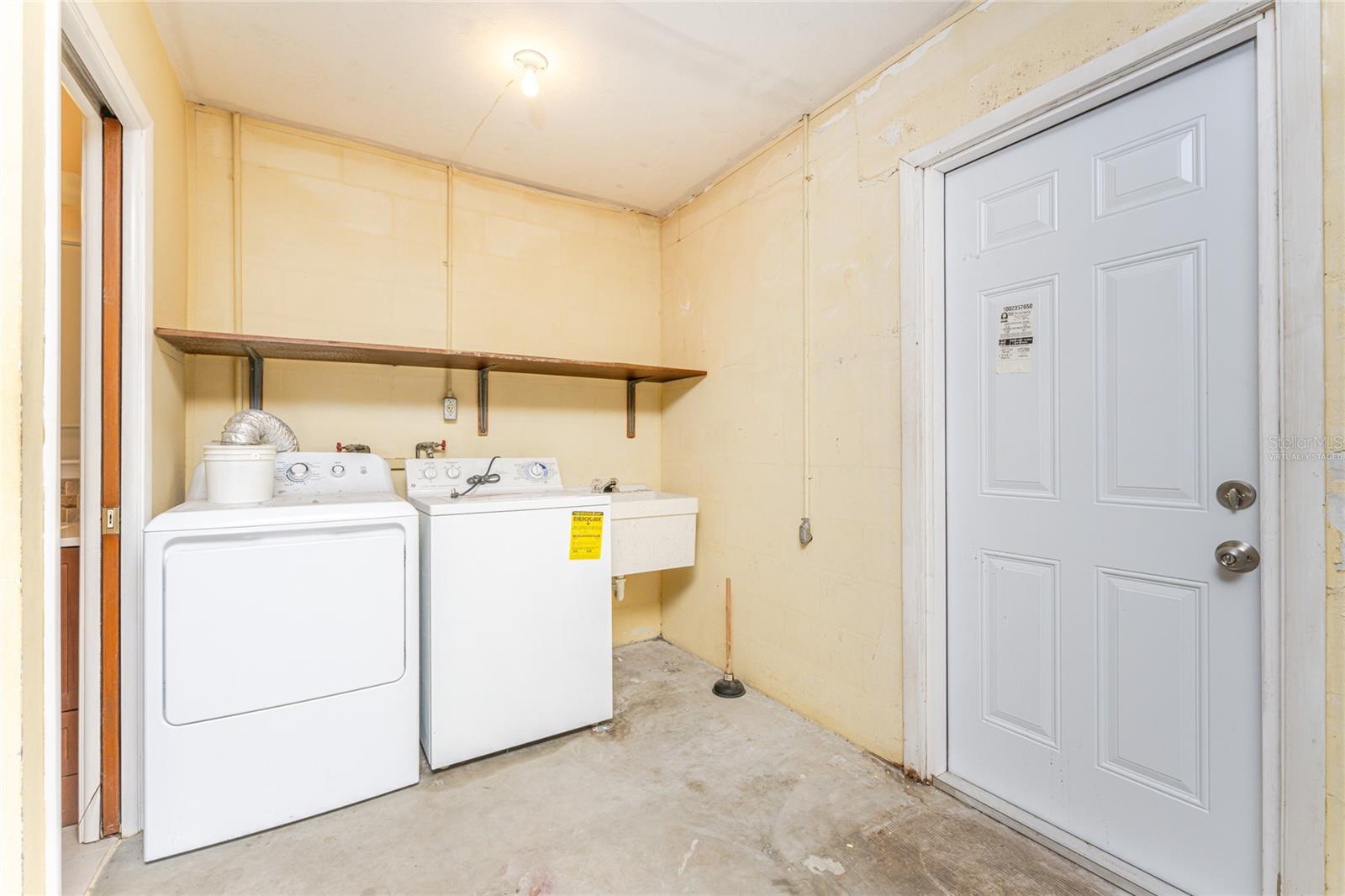 OVERBROOK GARDENS - Residential