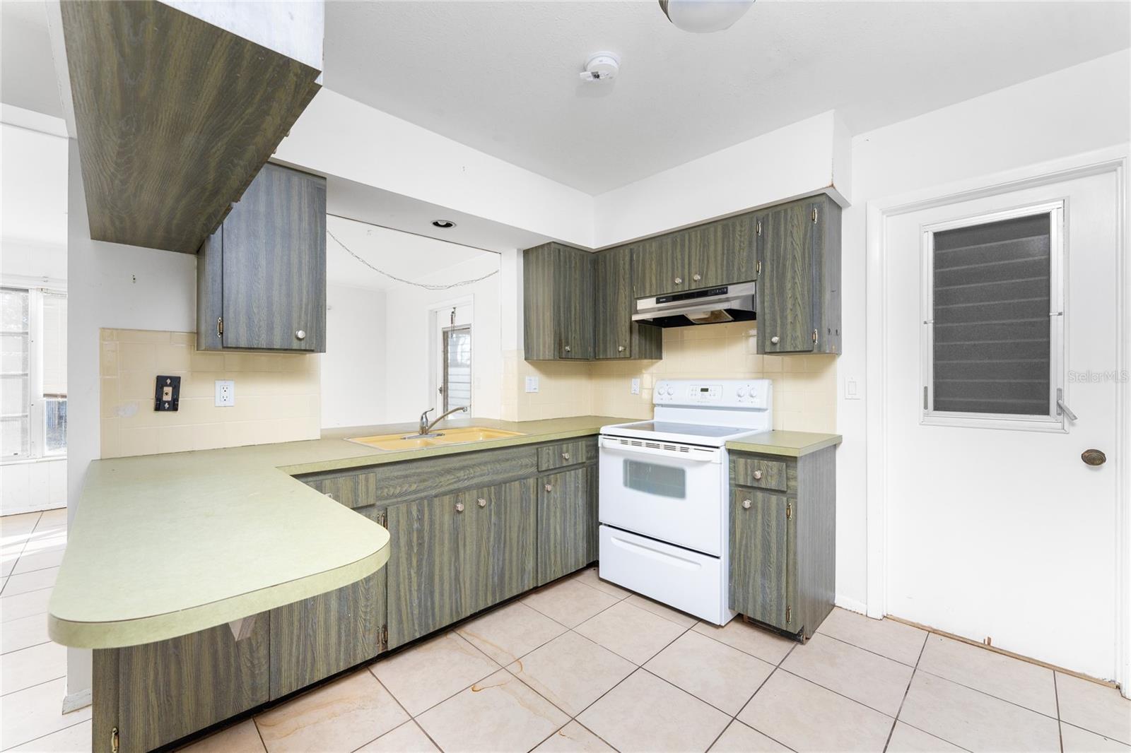 OVERBROOK GARDENS - Residential