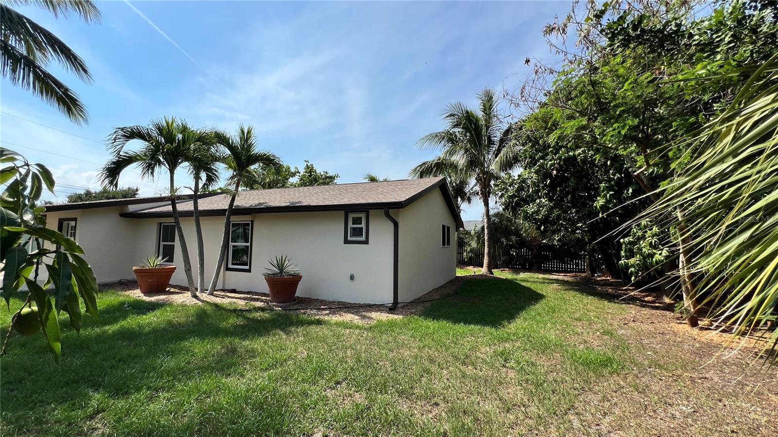 560 GATEWAY DRIVE