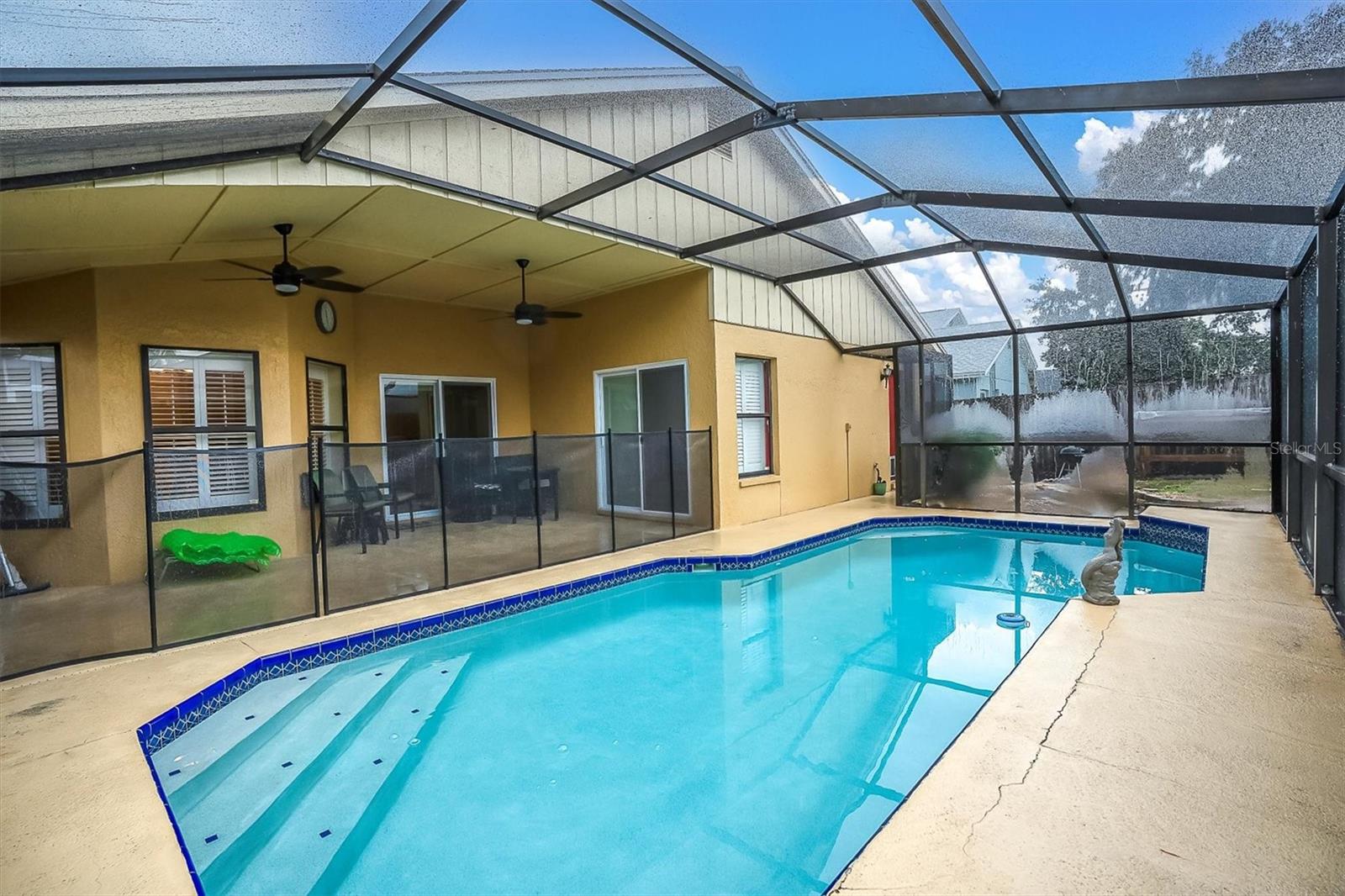 PROVIDENCE LAKES UNIT III PHAS - Residential