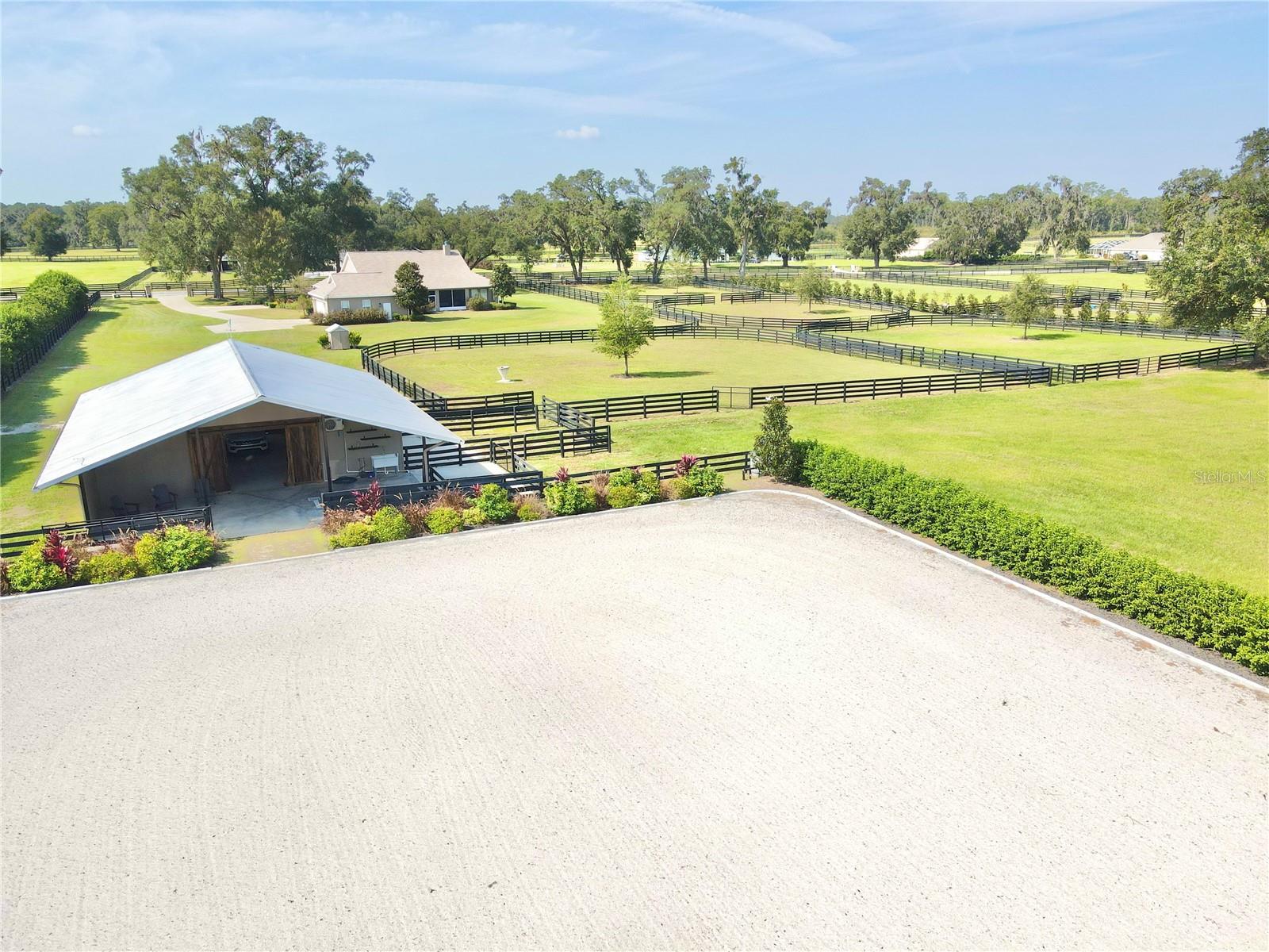 ESTATES/PLEASANT HILL - Residential Lease