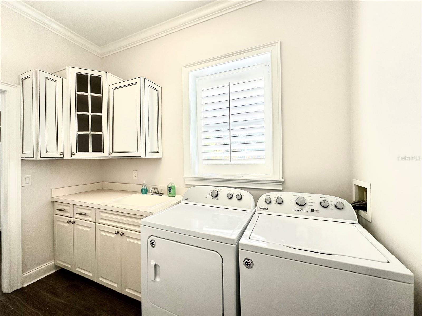 ESTATES/PLEASANT HILL - Residential Lease