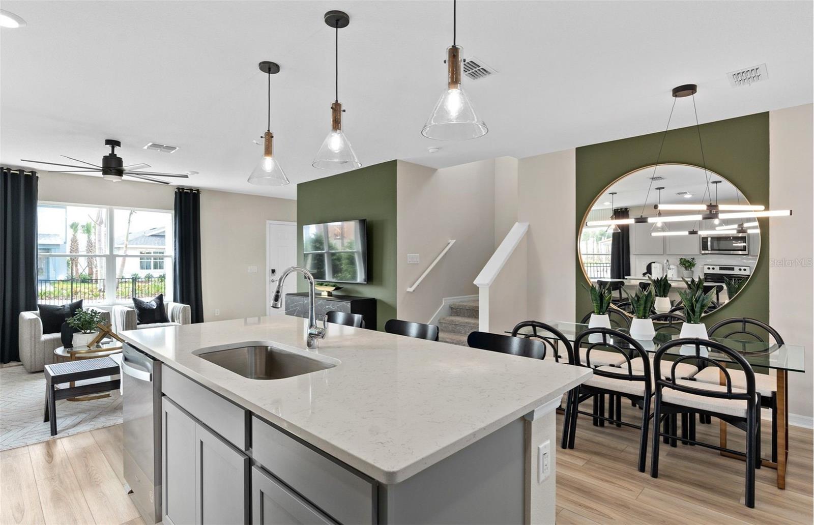 SILVERLEAF OAKS - Residential