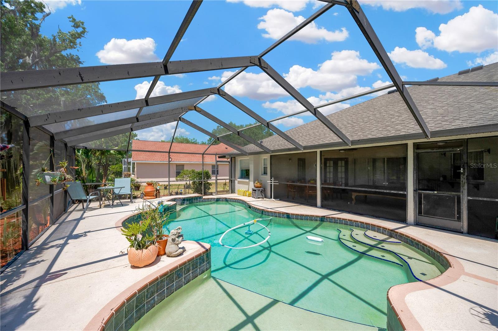 3006 FOREST CLUB DRIVE