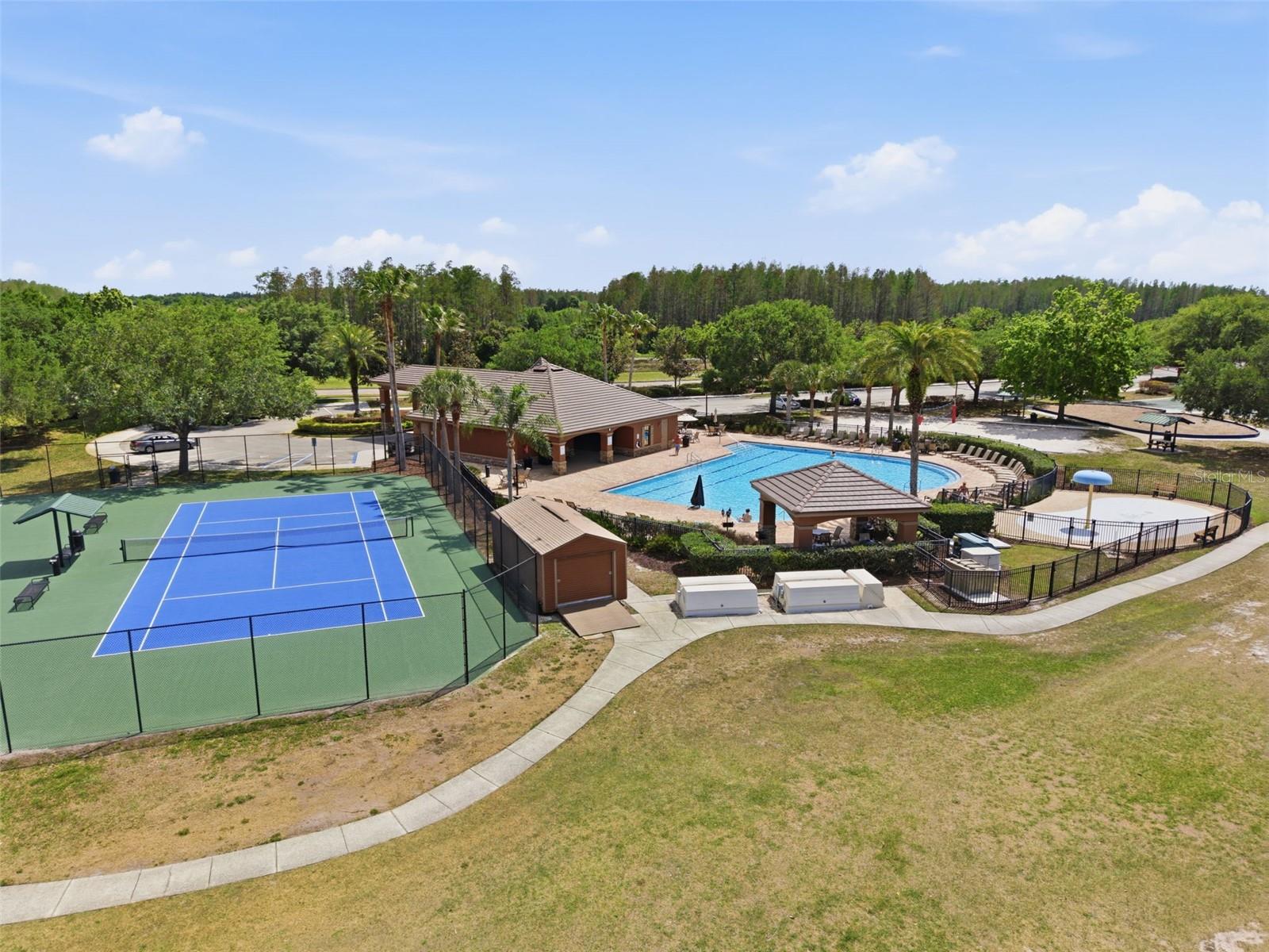 BALLANTRAE VILLAGE 2B - Residential