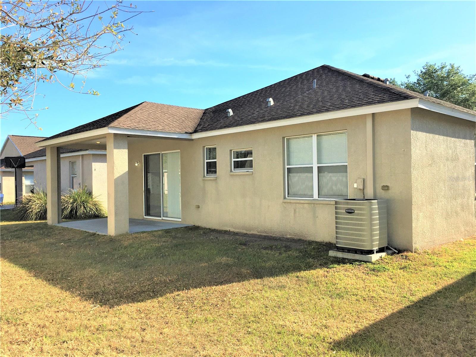 WELLINGTON NORTH AT BAY PARK - Residential Lease