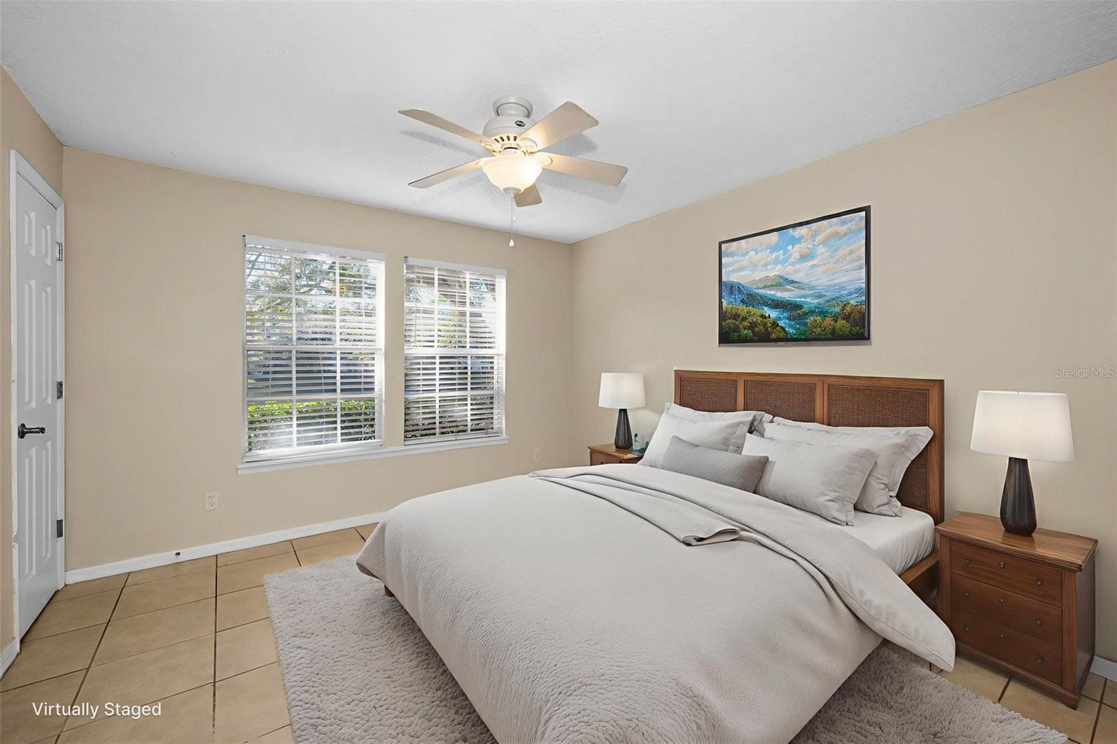 BENTLEY AT COBBS LANDING CONDO THE - Residential