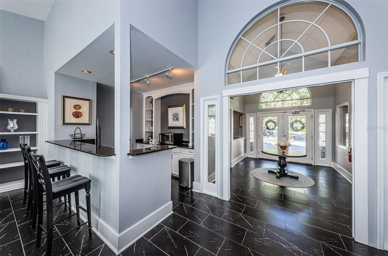 BENTLEY AT COBBS LANDING CONDO THE - Residential