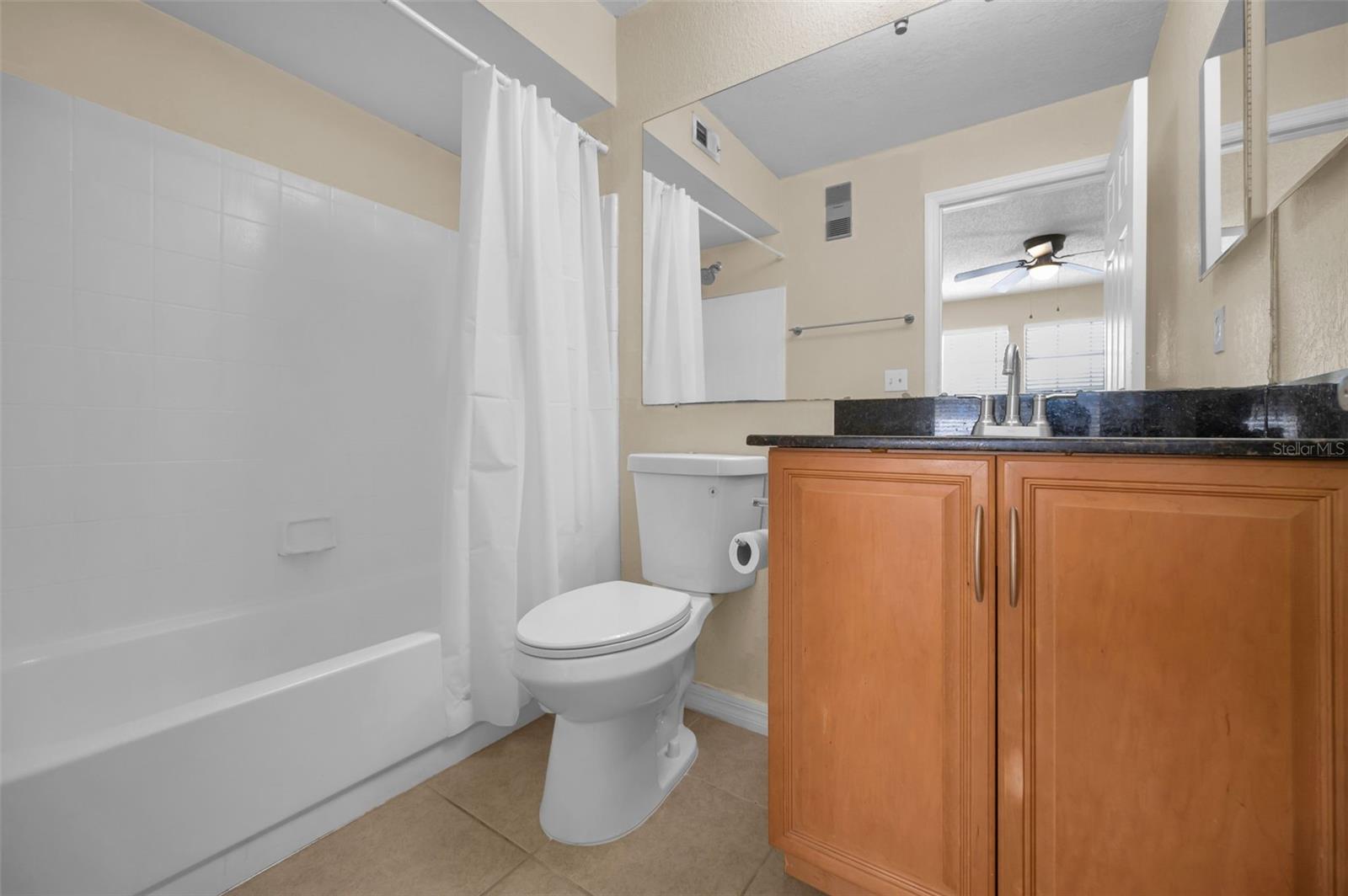 BENTLEY AT COBBS LANDING CONDO THE - Residential