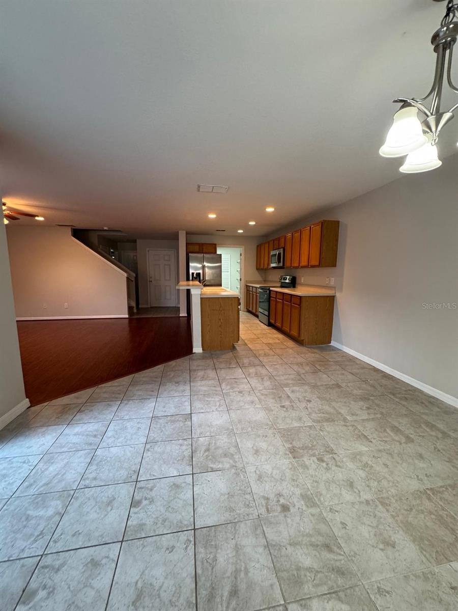 AVALON PARK VILLAGE 06 - Residential Lease