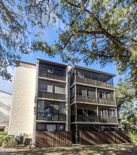 A home in LARGO