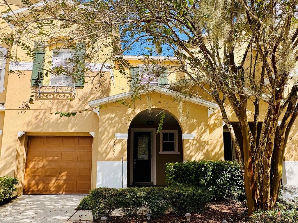 Photo of 2009 Beachberry Lane, Oviedo, FL 32765 (MLS # O6351562)