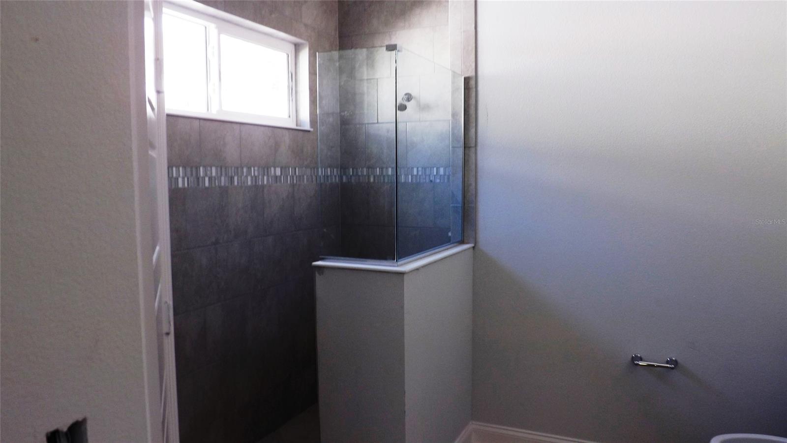 Suitor Model Land Co Add New Smyrna - Residential