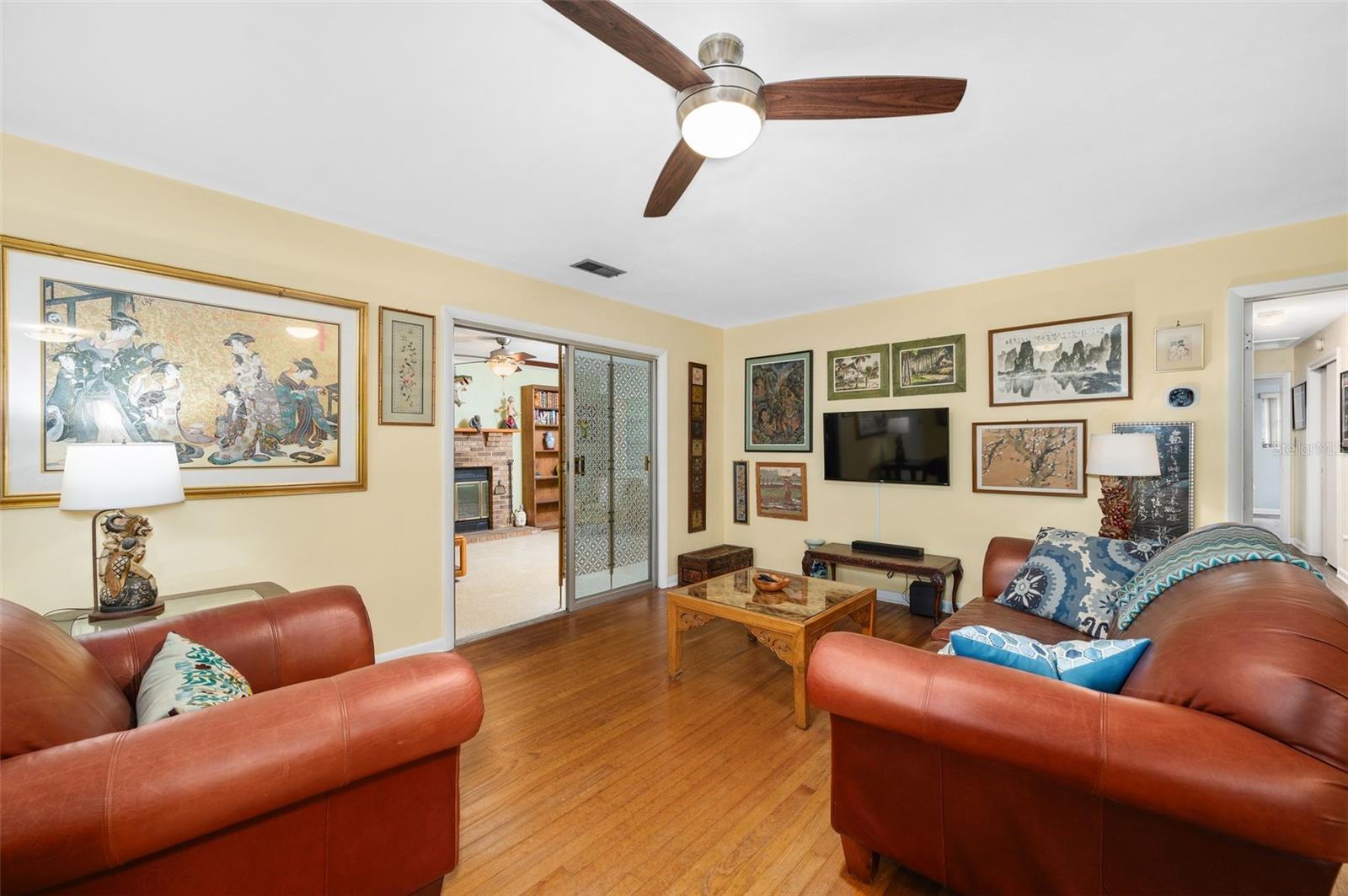 318 SW 40TH TERRACE