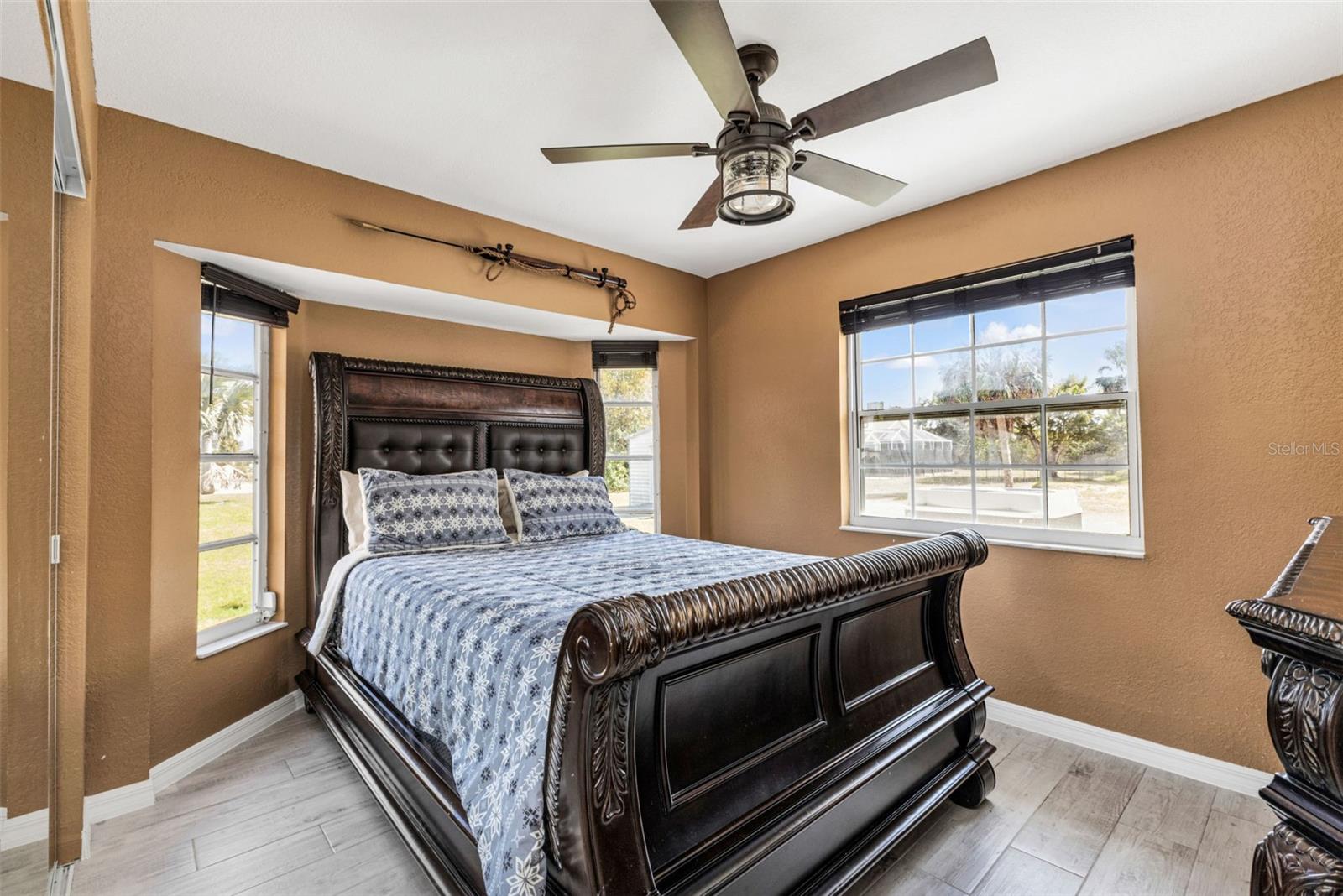 HRBR HEIGHTS - Residential