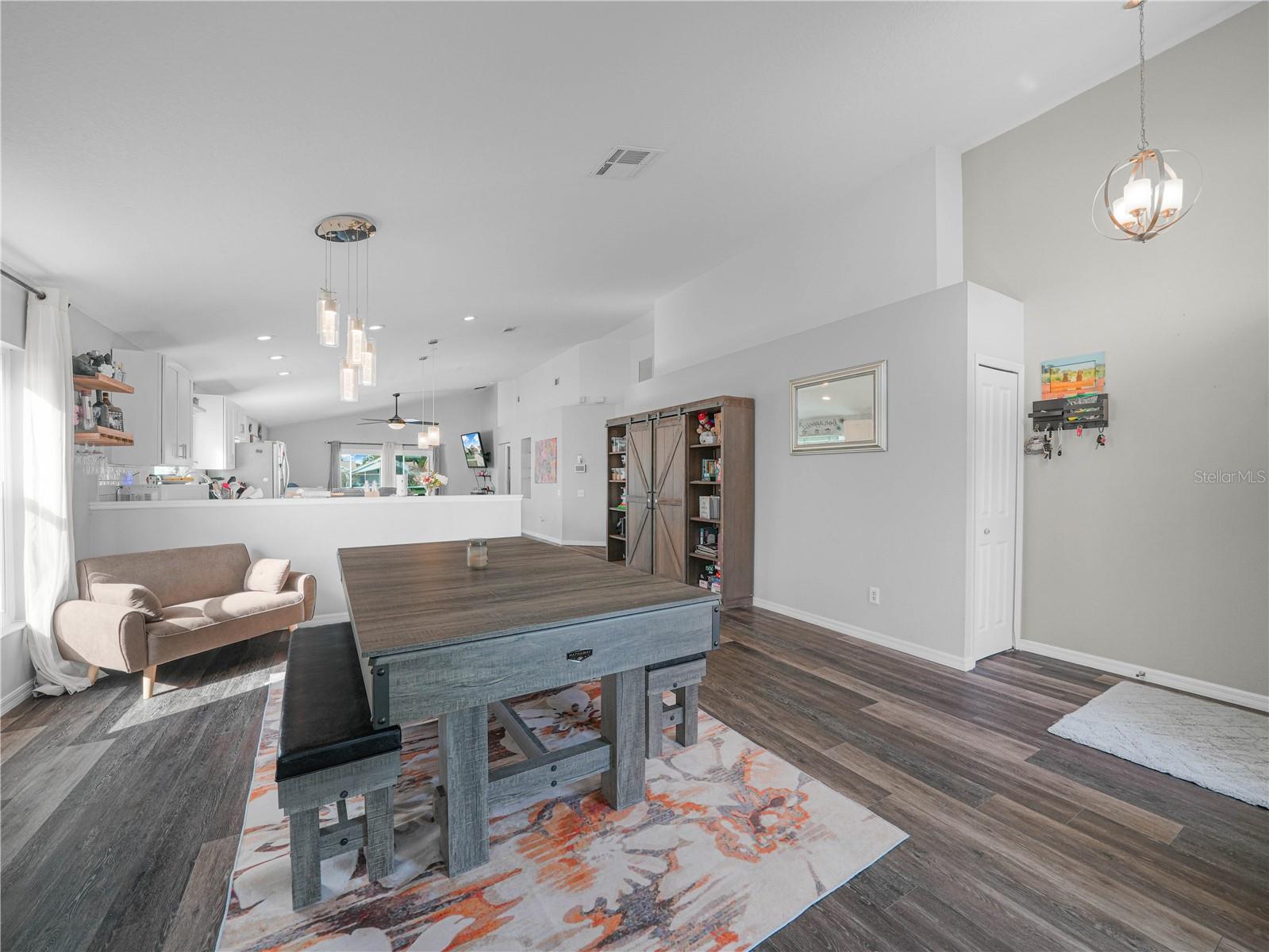 SOUTH POINTE PH 3A 3B - Residential