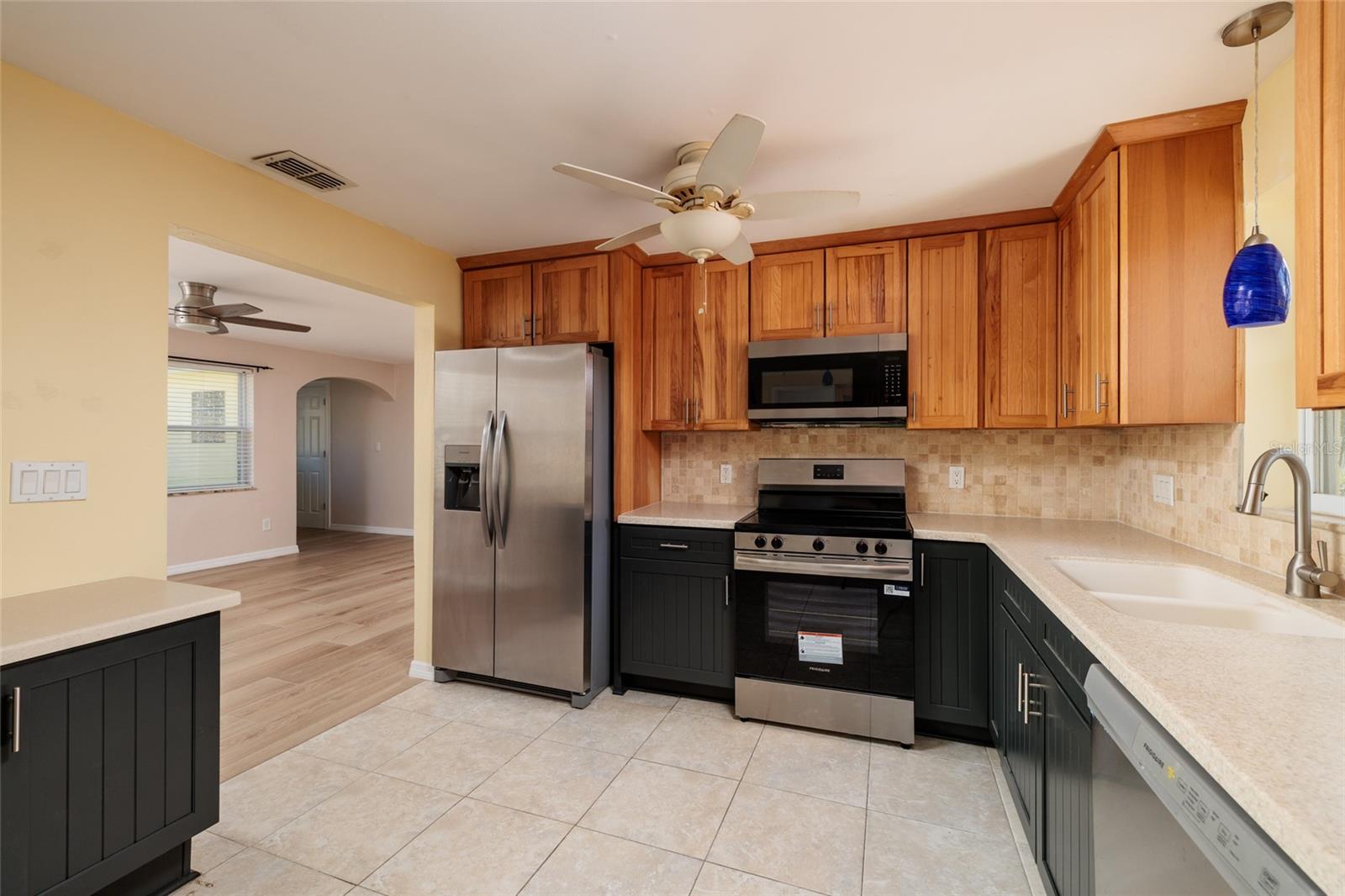 BAYWOOD SUB - Residential