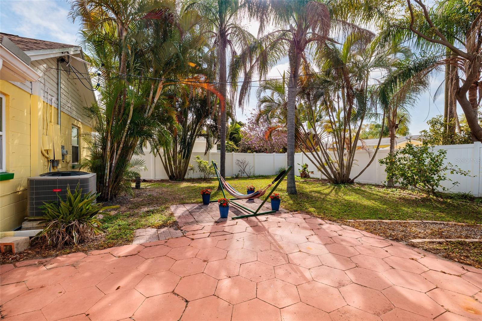 BAYWOOD SUB - Residential