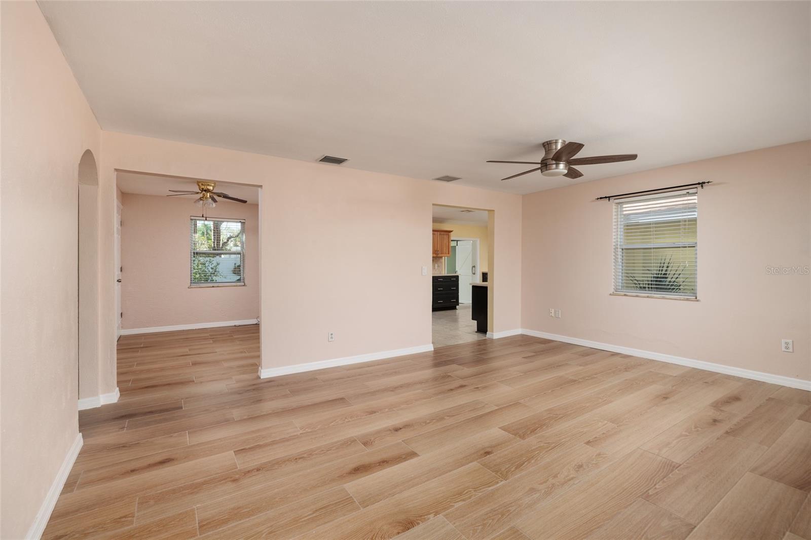 BAYWOOD SUB - Residential