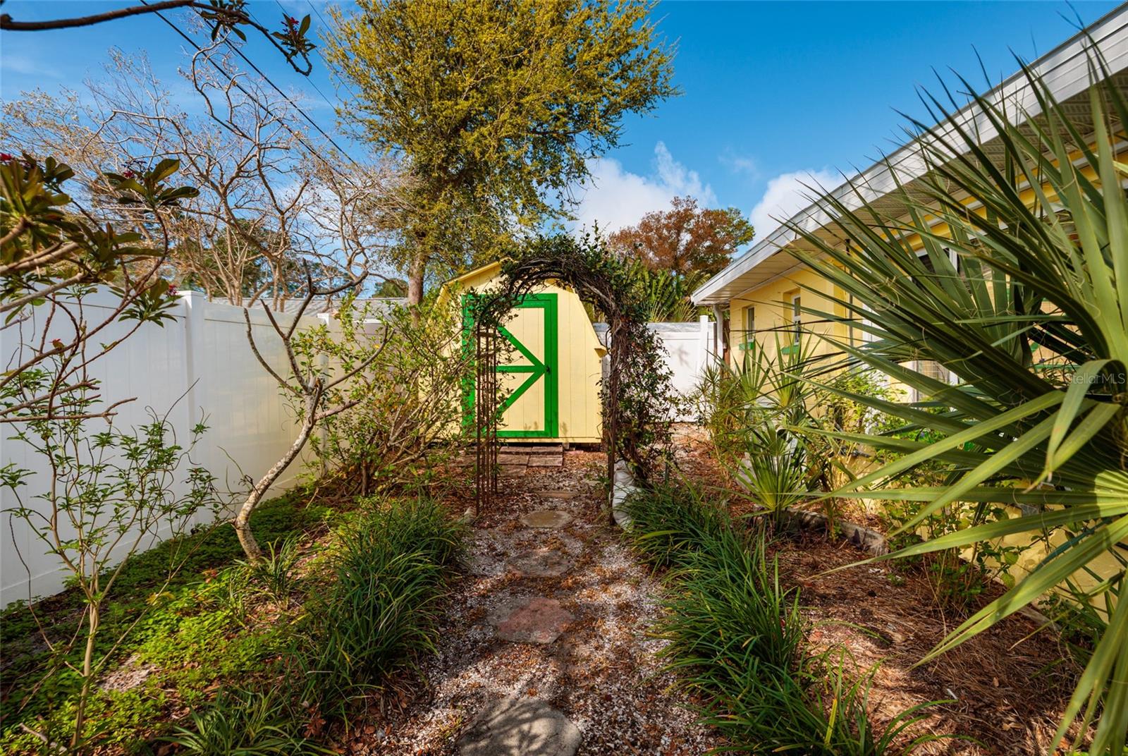 BAYWOOD SUB - Residential