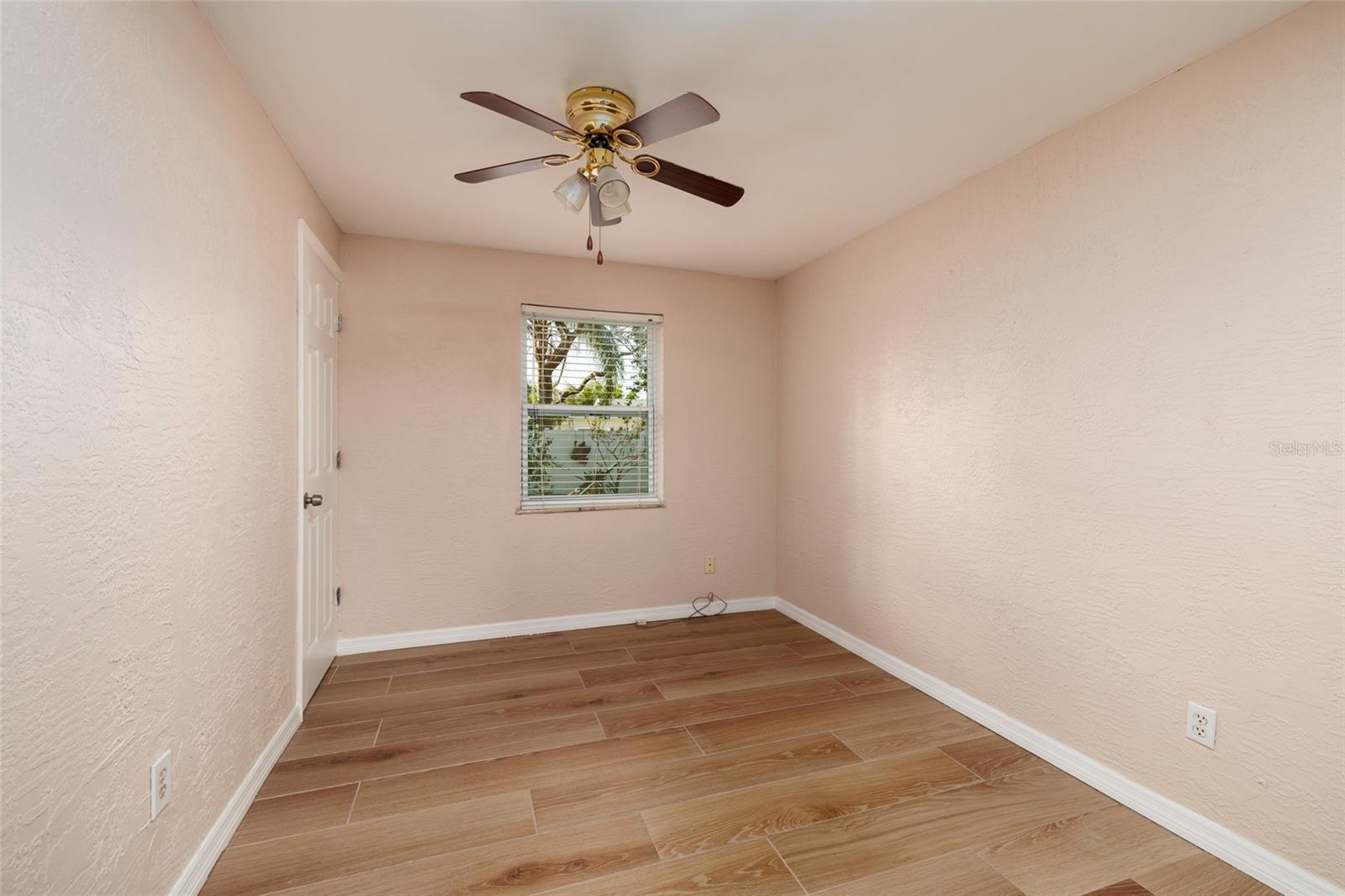 BAYWOOD SUB - Residential