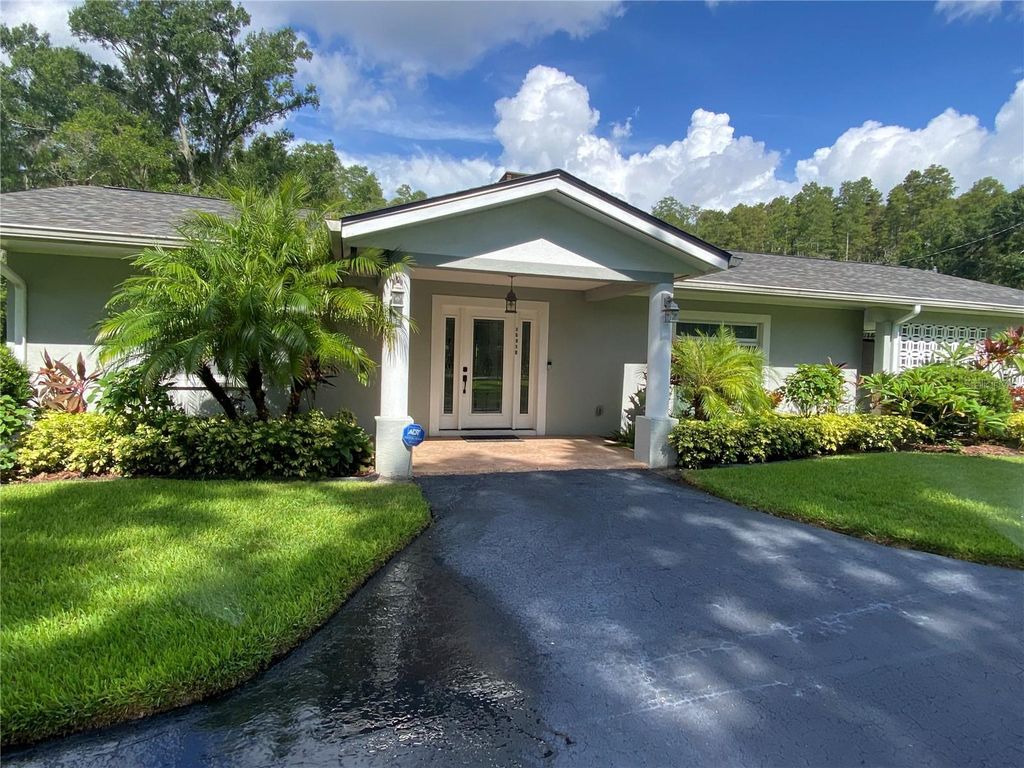 Photo of 16918 Tobacco Road, Lutz, FL 33558 (MLS # TB8414163)
