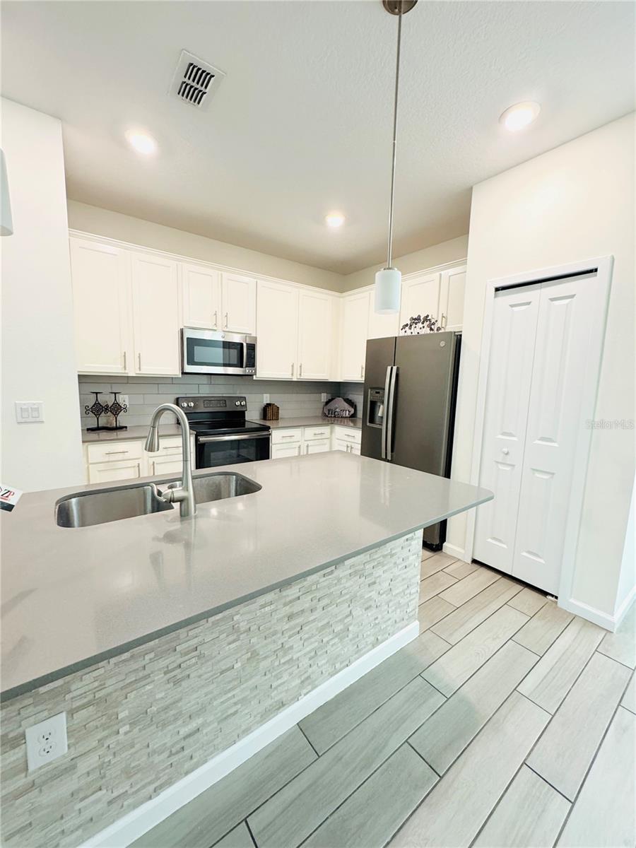 ECON TRLS PH 1 - Residential