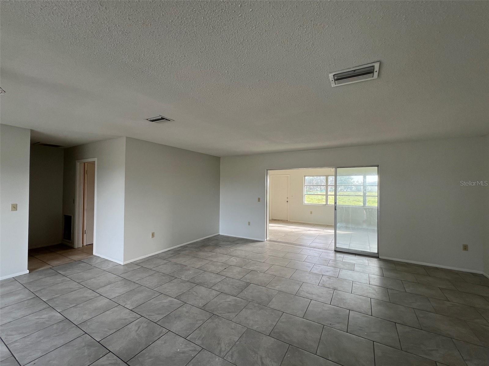 WARM MINERAL SPGS - Residential Lease