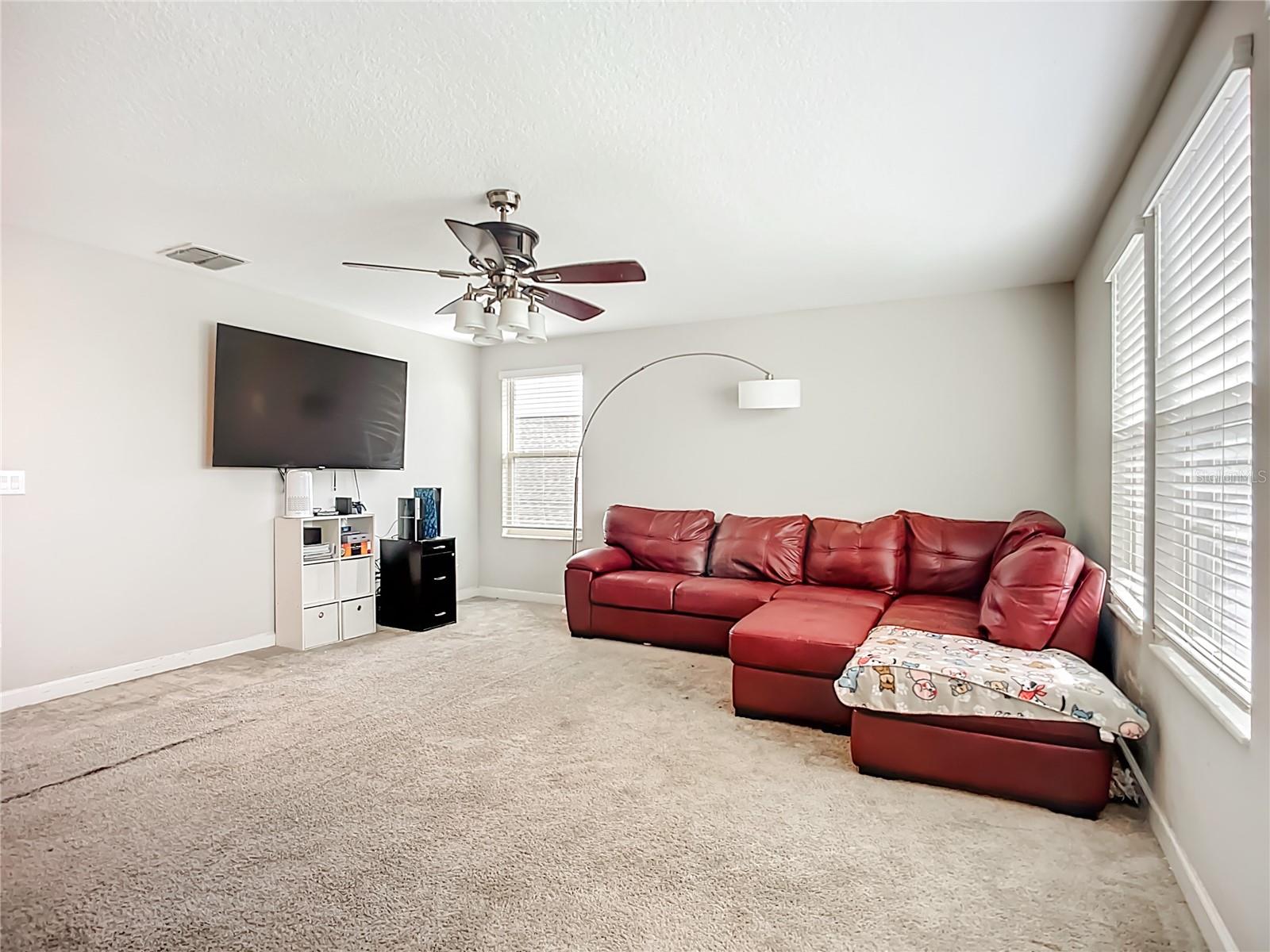 RIVERCREST LAKES - Residential