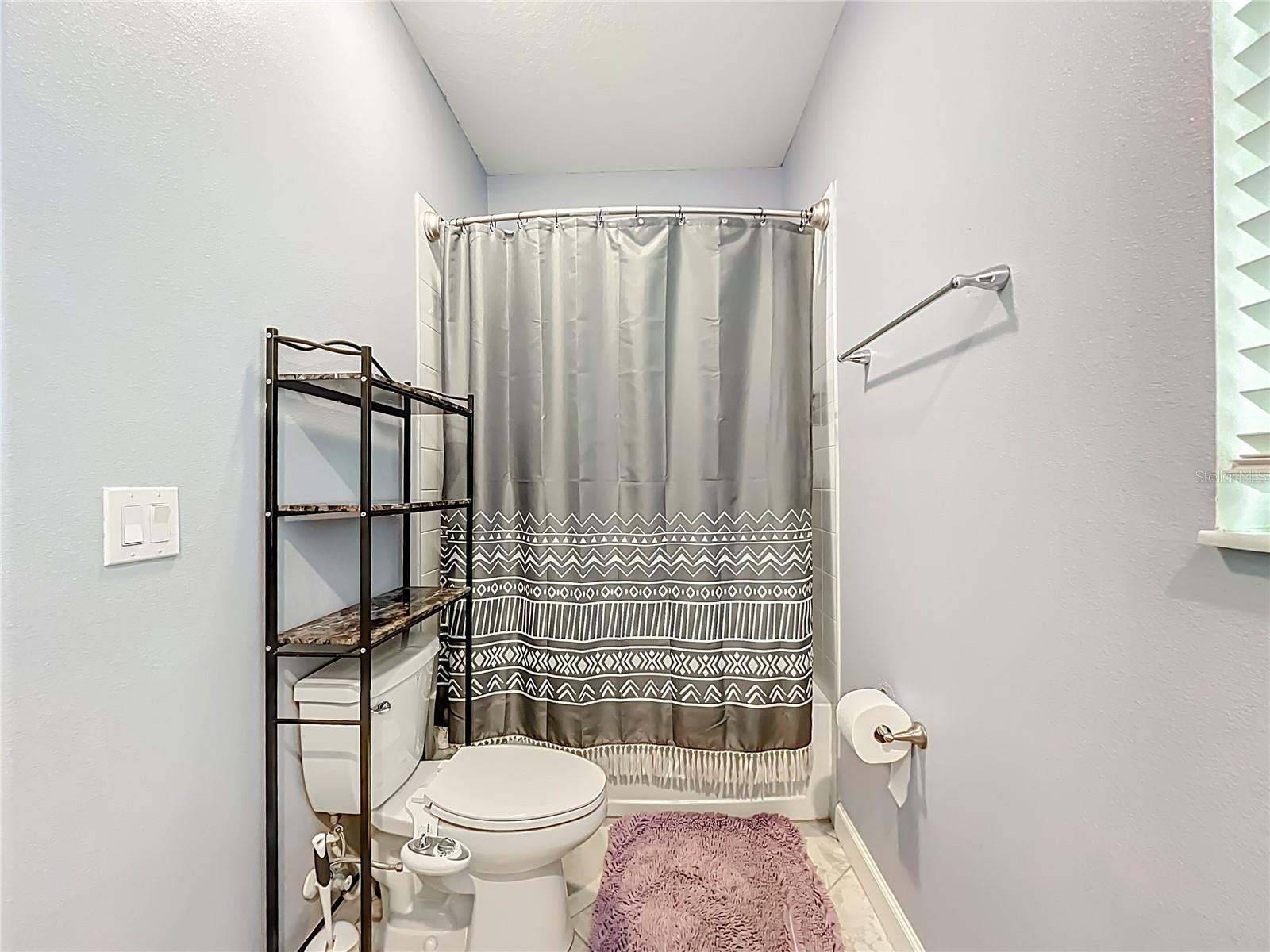 RIVERCREST LAKES - Residential