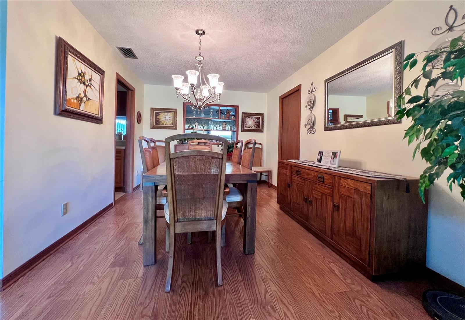 LAWTONS 1ST ADD - Residential