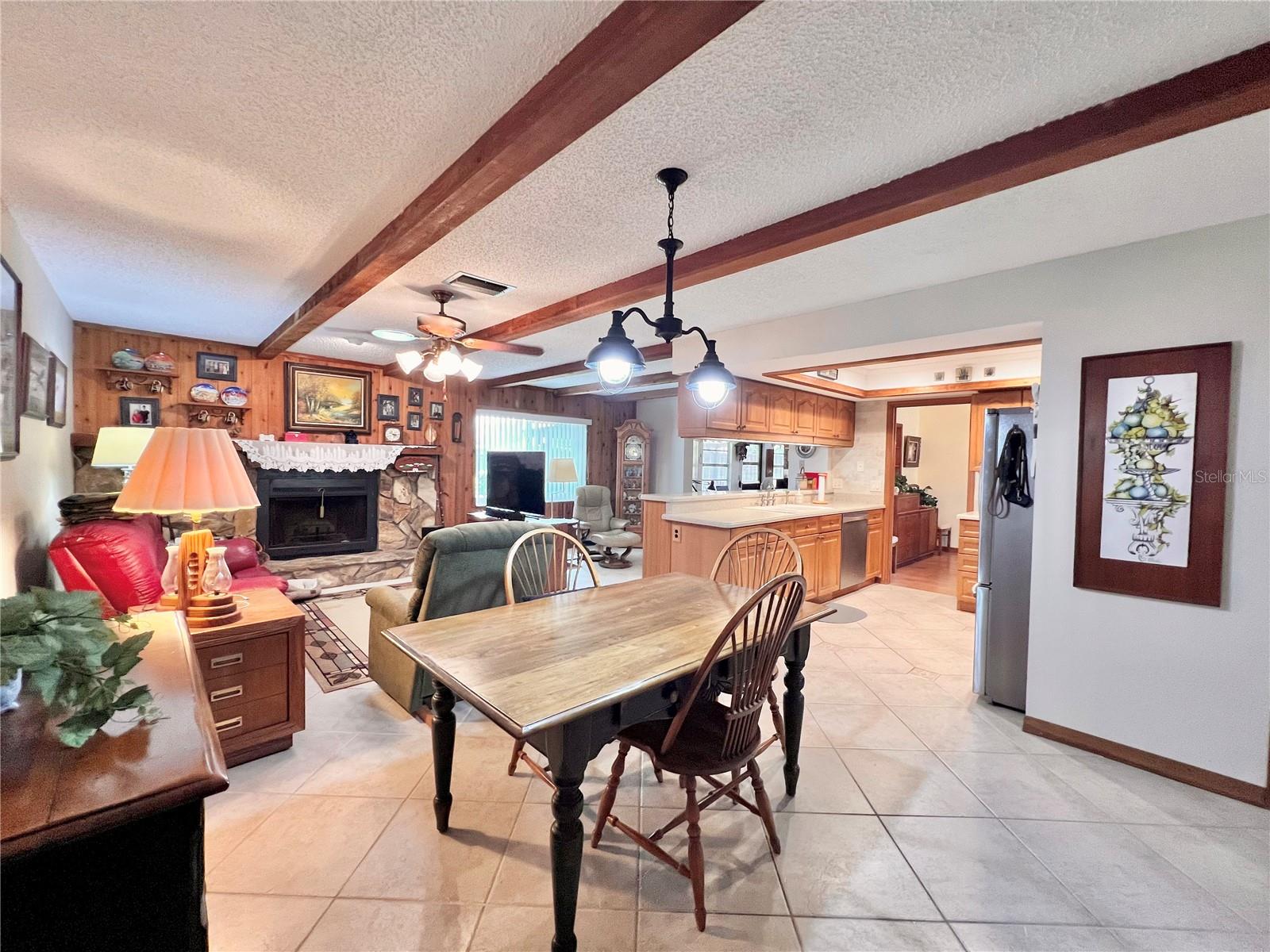 LAWTONS 1ST ADD - Residential