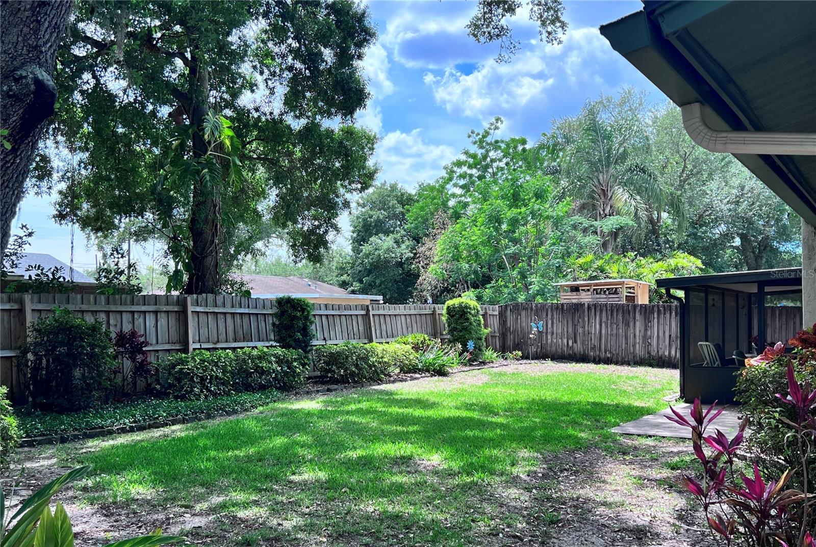 LAWTONS 1ST ADD - Residential