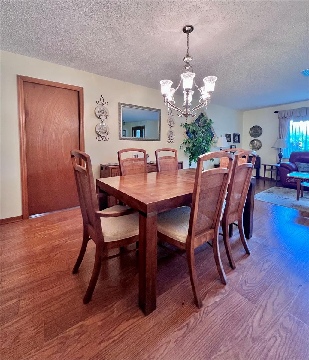 LAWTONS 1ST ADD - Residential