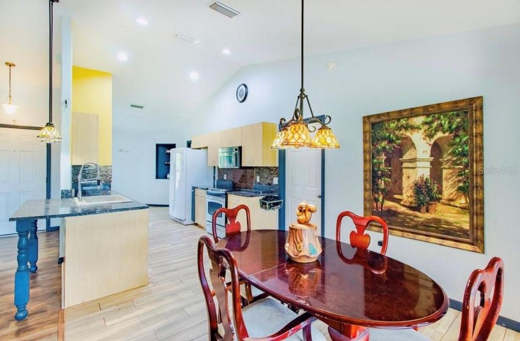 Photo of 16344 SW 48th Circle, Ocala, FL 34473 (MLS # O6350061)