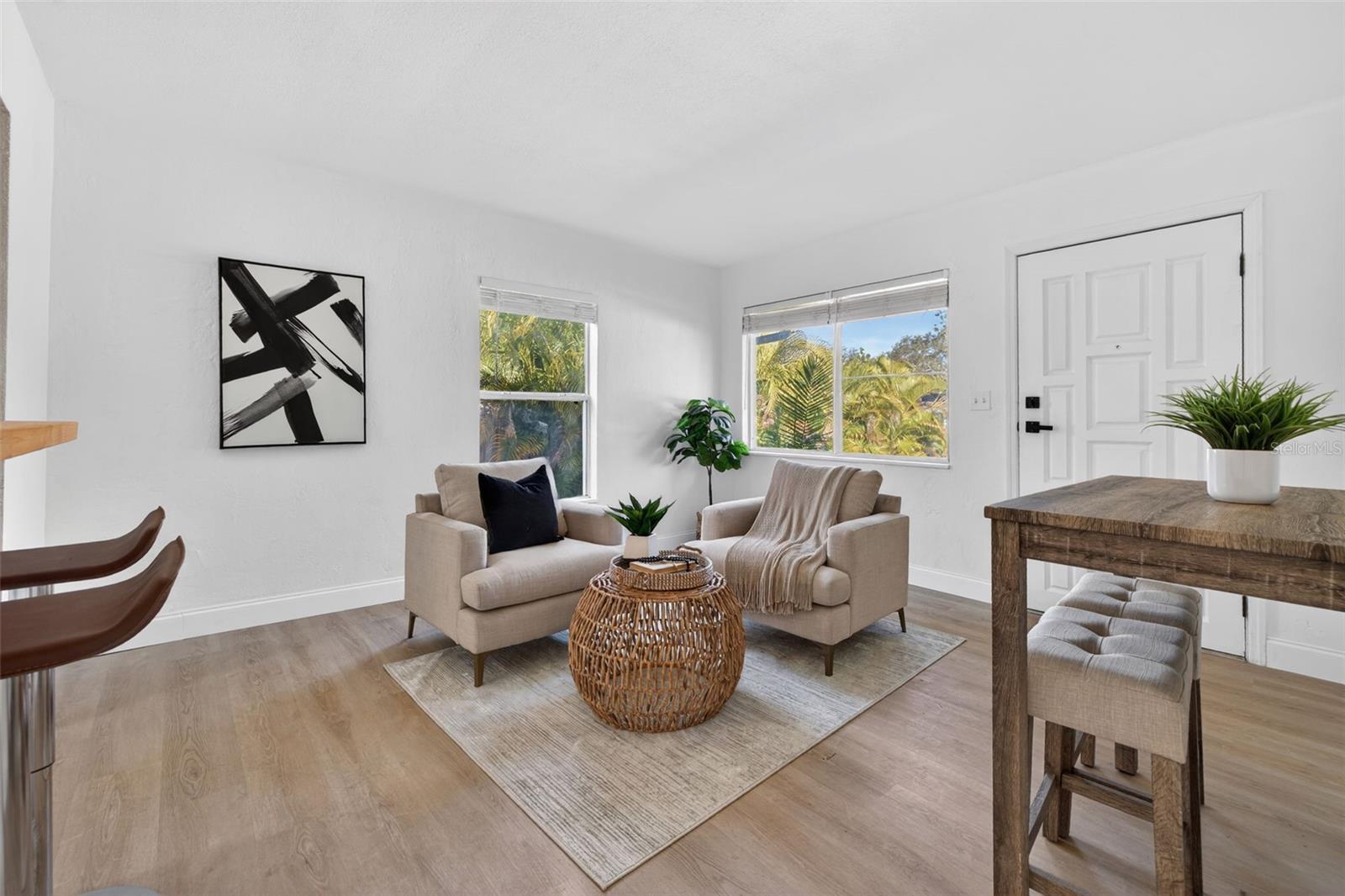 RIDGE CREST - Residential