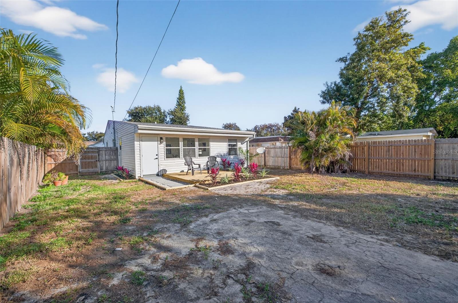 RIDGE CREST - Residential