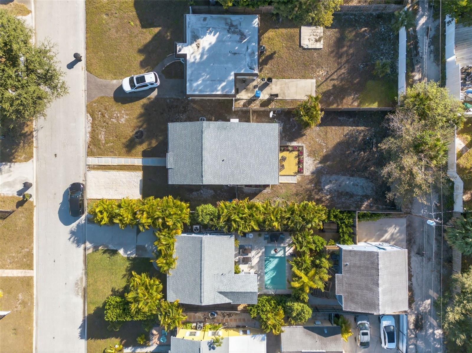 RIDGE CREST - Residential