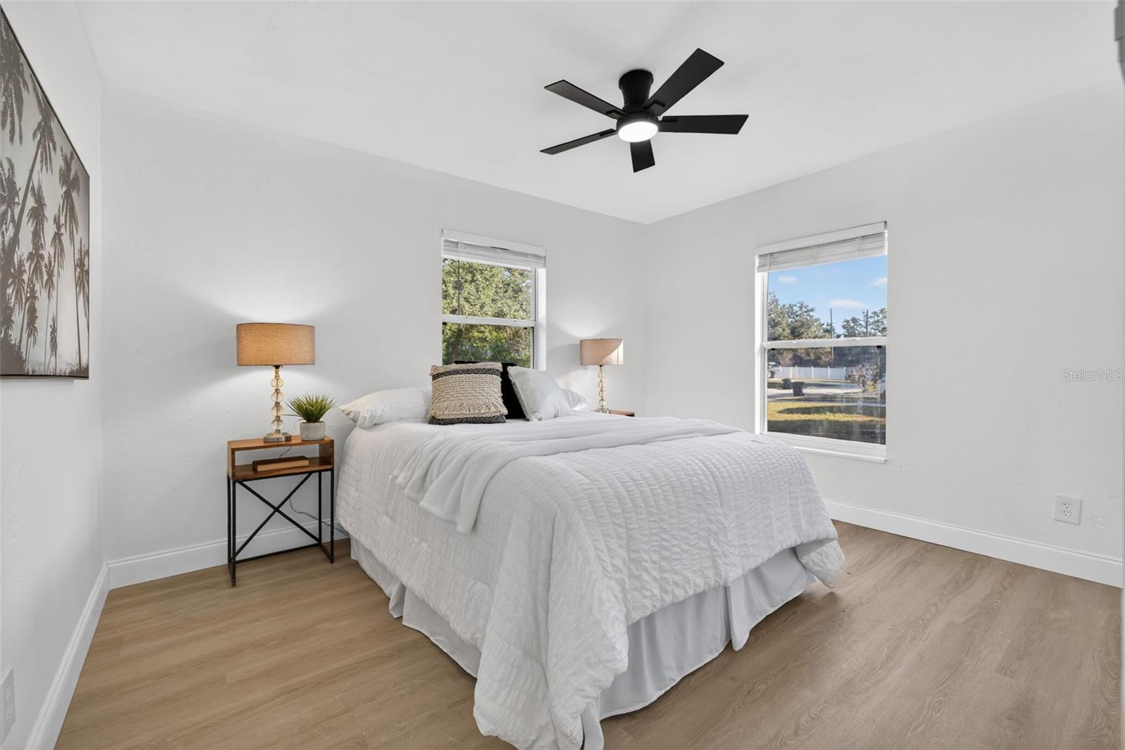 RIDGE CREST - Residential