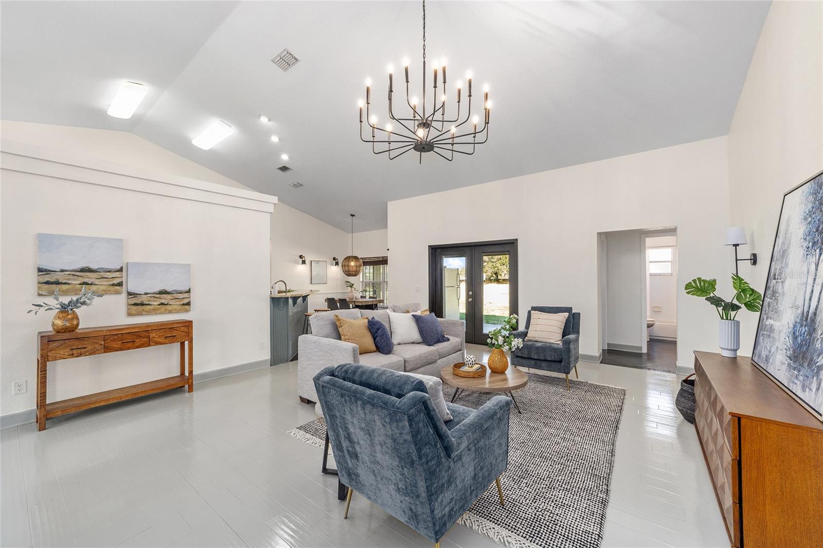 THOMAS FARMS - Residential